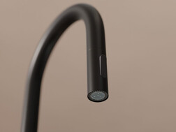 Kuchyňská baterie s vytahovací hubicí se dvěma typy vodního proudu Primagran 9020 Slim